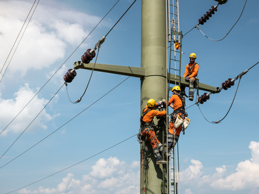 Teaserbild für Kompetenzfelder Energy, Power Grid und Infra Service